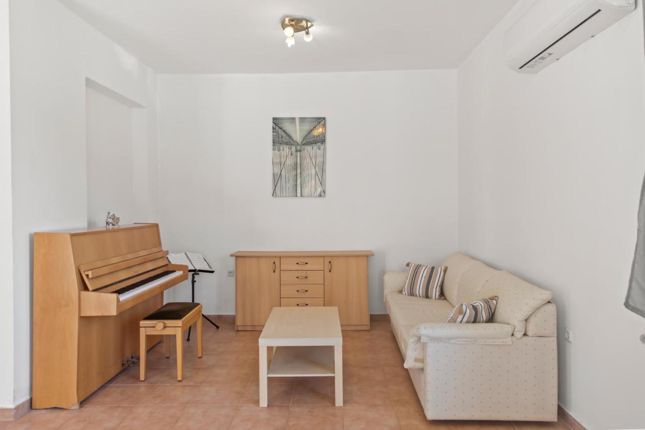 Agathi Sun Set Villa Хараки Екстериор снимка